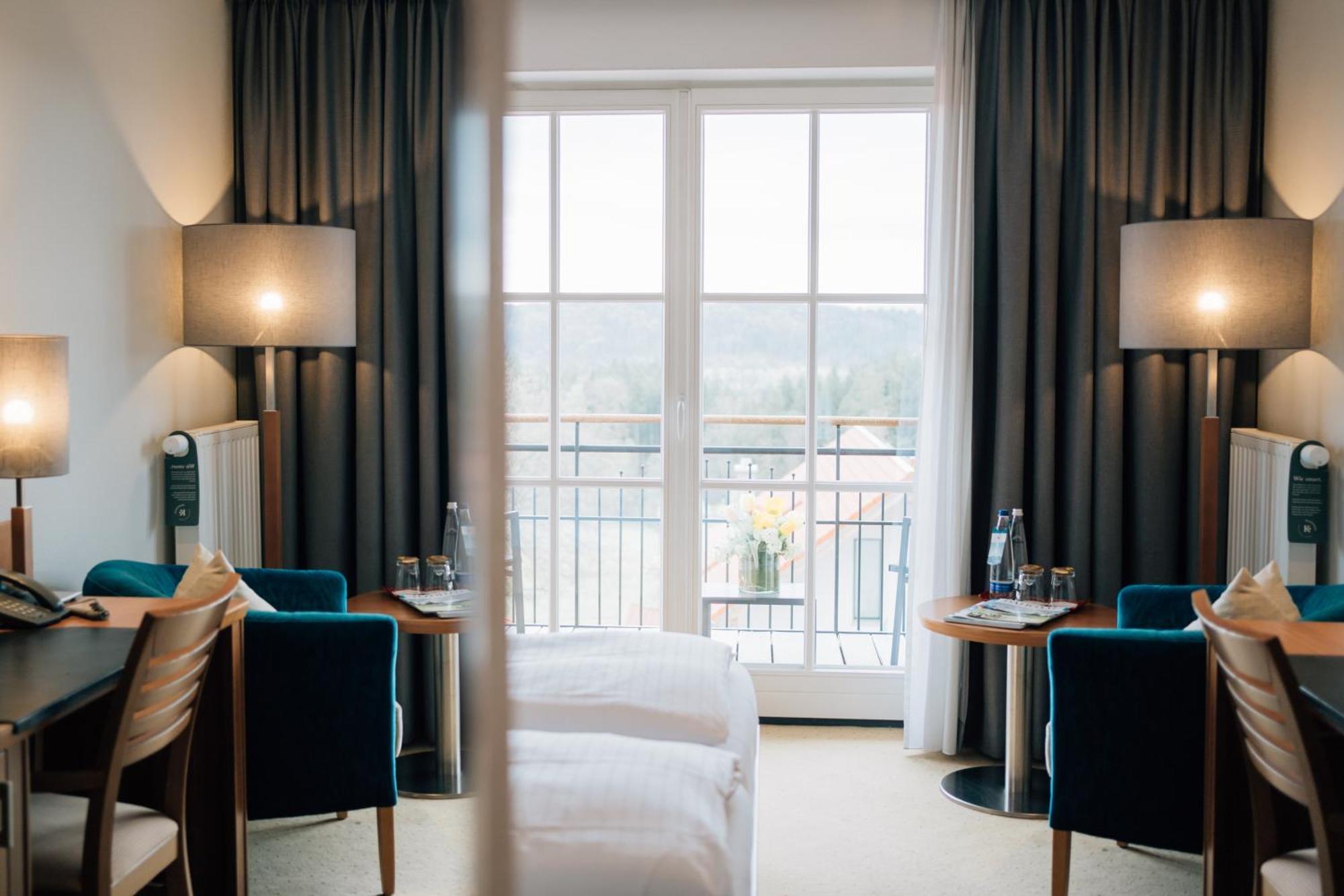 Klostermaier Hotel & Restaurant Иккинг Экстерьер фото