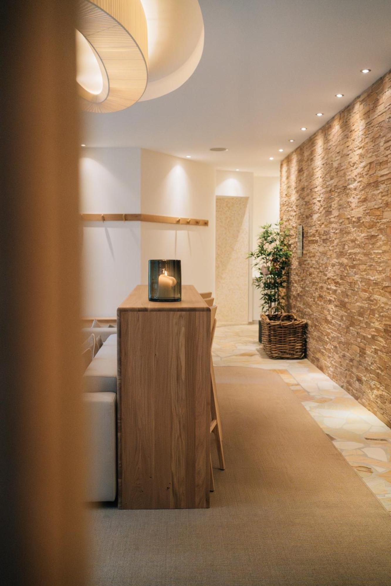 Klostermaier Hotel & Restaurant Иккинг Экстерьер фото